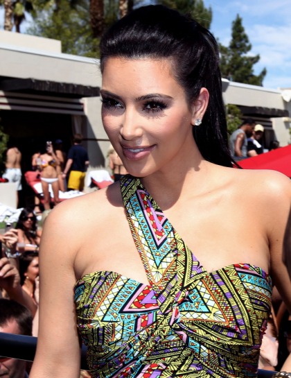 Kim Kardashian waxed & lasered away her forehead baby hairs