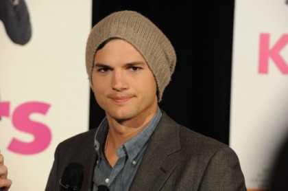 Ashton Kutcher to Join Three and a Half Men