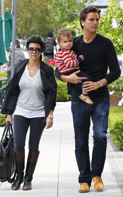 Kourtney Kardashian's Family Outing with Scott & Mason