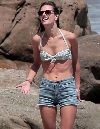 Alessandra Ambrosio Bikini Top Pictures