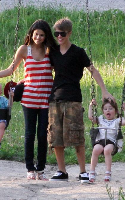 Justin Bieber Introduces Selena Gomez to the Family!