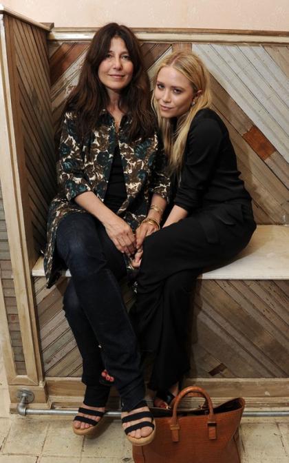 Olsen Twins Get Artsy in the Big Apple