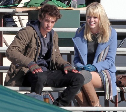 Us Weekly: Emma Stone and Andrew Garfield 'have been hooking up'