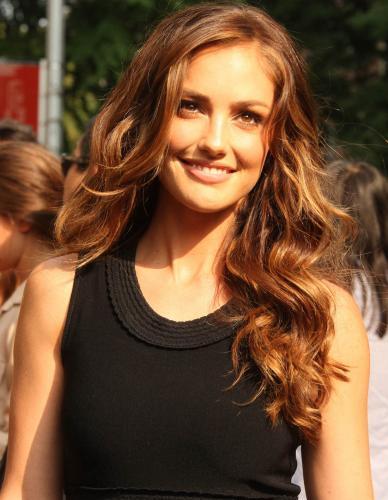 Minka Kelly Is Absolute Perfection