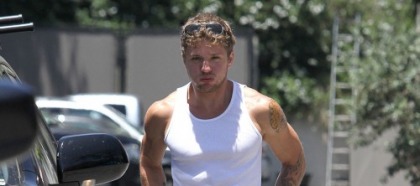 Ryan Phillippe Is a Father Again