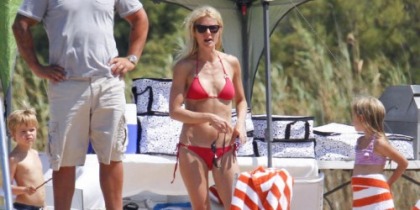 Gwyneth Paltrow Not Bad in a Bikini