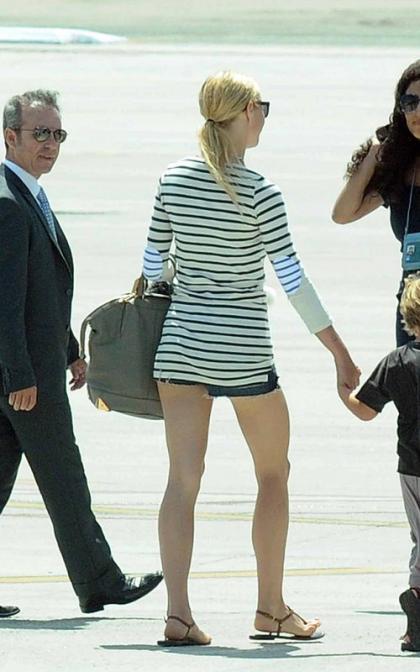 Gwyneth Paltrow's Porto Cervo Family Departure