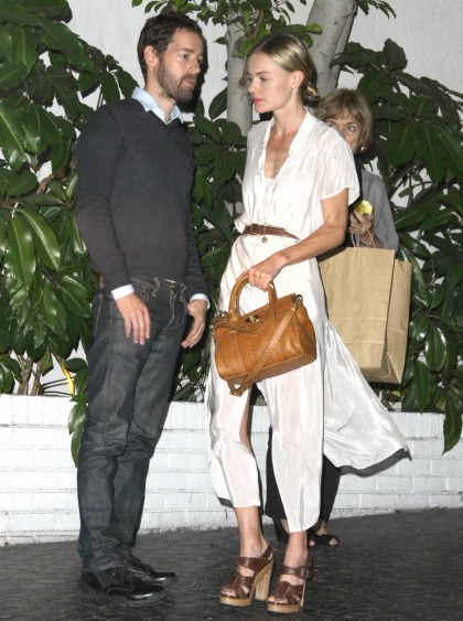 Kate Bosworth is obvious, photographed with 'mystery man' after Skarsgard split