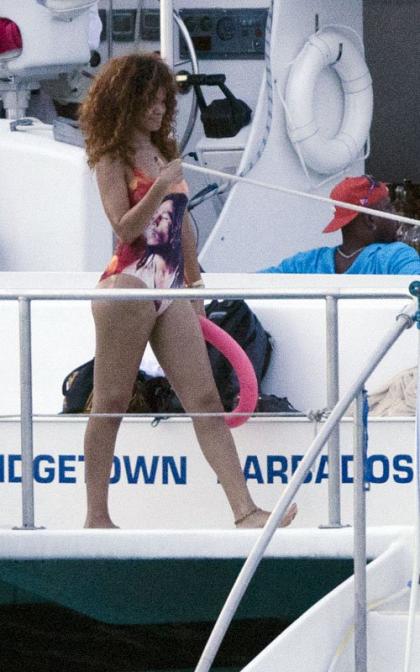 Rihanna's Barbadian Boating Adventure!