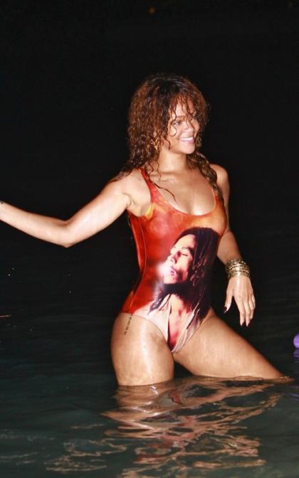 Rihanna: Night Swim Sexy in Barbados!