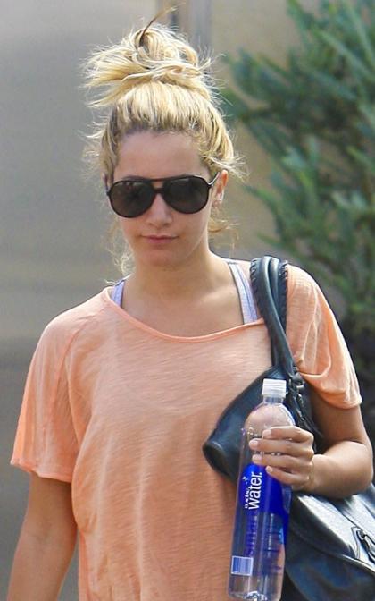 Ashley Tisdale's Makeup Free Physical Fitness