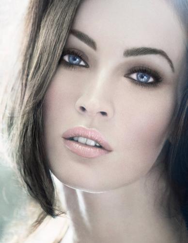 Megan Fox Gives Good Face