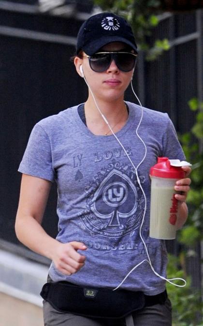 Scarlett Johansson: Keeping Fit in NYC