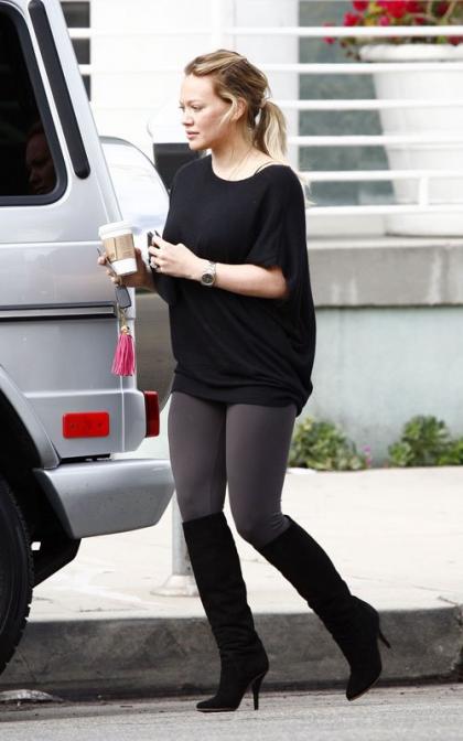 Pregnant Hilary Duff's Coffee Craving