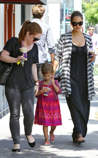 Jessica Alba & Honor Marie: Cafe Cuties