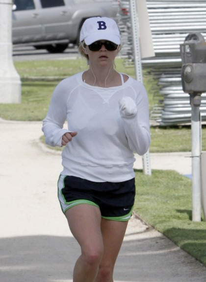 Reese Witherspoon Hit by Car While Jogging