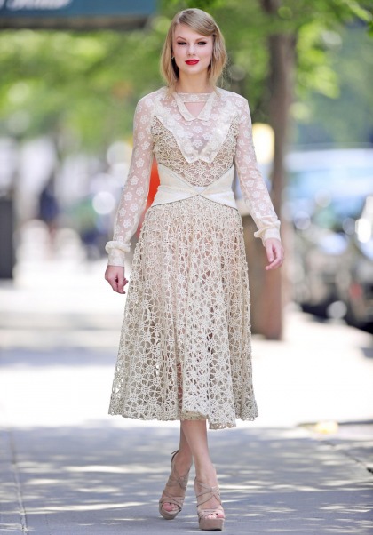 Taylor Swift in Rodarte for NYFW: too doily, too precious, too much?