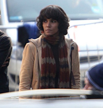 Halle Berry's 1970s Mick Jagger wig: fantastic or fug'