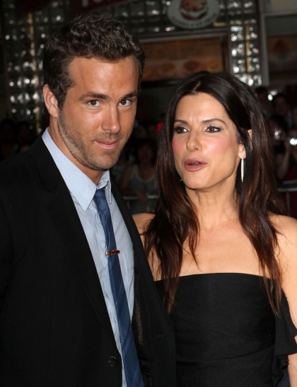 Star: Ryan Reynolds and Sandra Bullock are planning a small Texas wedding