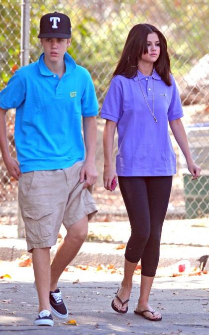 Justin Bieber & Selena Gomez's Los Angeles Zoo Date!