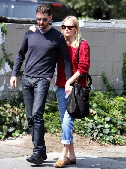 Kate Bosworth does an obvious, 'coy' photo op with her boyfriend