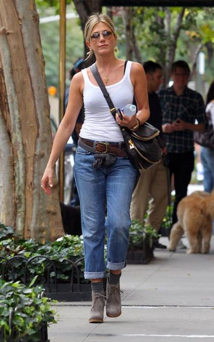 Jennifer Aniston is an ELLE Women in Hollywood Honoree