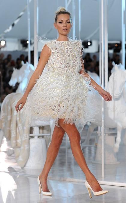 Kate Moss Hits the Catwalk for Louis Vuitton
