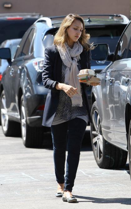 Family-Focused Jessica Alba's Day Out with Honor & Haven