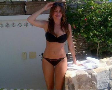 Sofia Vergara Latina MILF Bikini Picture