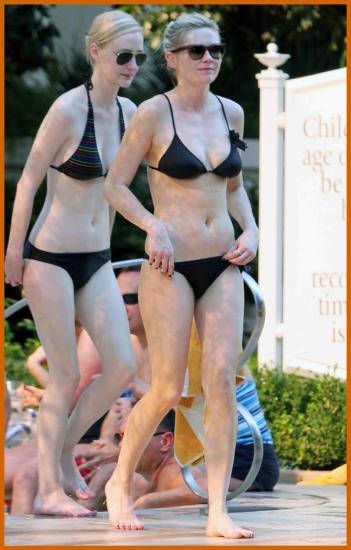 Kirsten Dunst Strips Down To Her Bikini in Las Vegas
