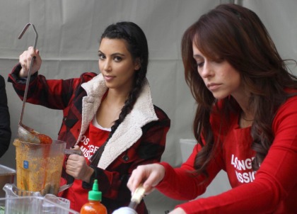 Kim Kardashian volunteers for the LA Mission Thanksgiving Dinner