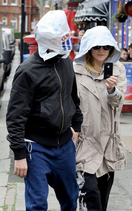 Kate Hudson & Bag-Wearing Matt Bellamy: London Lovers