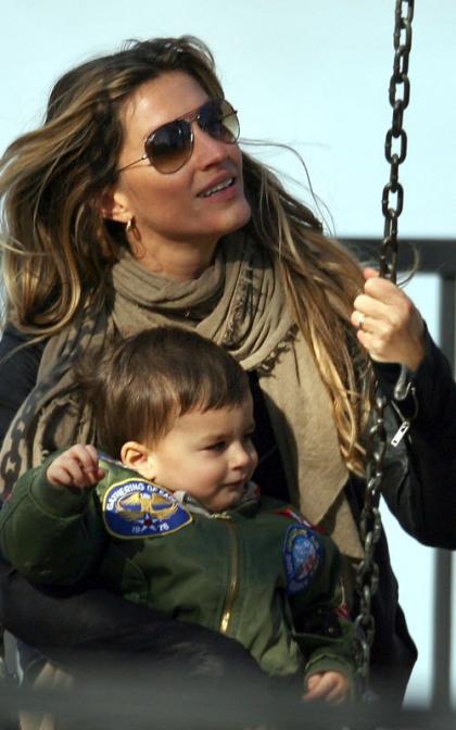 Gisele Bundchen: Out with the Boys