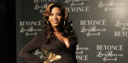 Beyonce Is Giving Birth Right Now