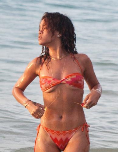 Rihanna's Hot Bikini Malfunction