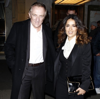 Salma Hayek knighted by French government, basically for boning a Frenchman