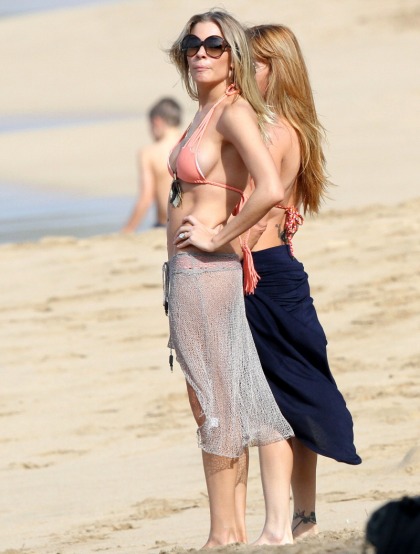 LeAnn Rimes flaunts her healthier bikini body in Hawaii: she looks better, right?