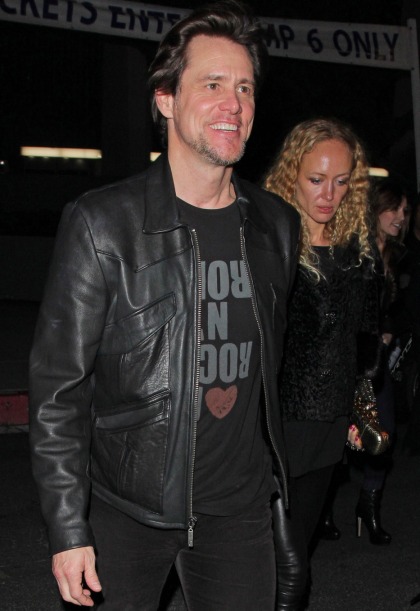 Enquirer: Jim Carrey has become a classic 'sugar daddy' for his new girlfriend
