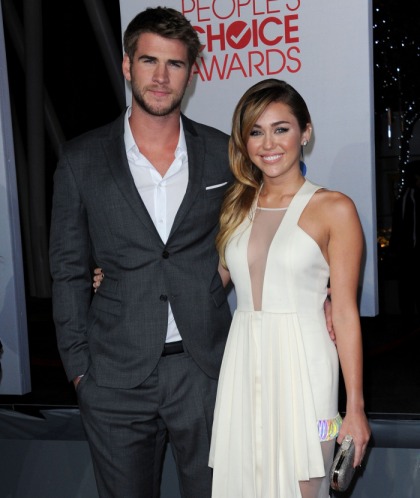 Miley Cyrus & Liam Hemsworth: one of the sexiest couples of Young Hollywood?