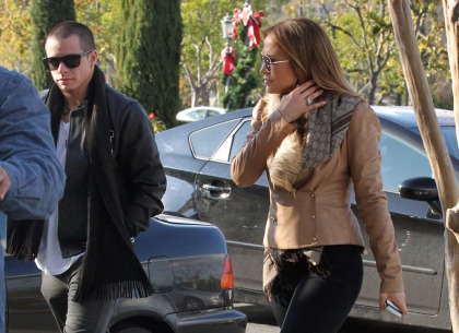 Jennifer Lopez got her boytoy a vague job at Idol & she supposedly wants his babies
