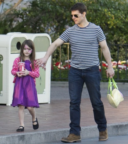 Tom Cruise has a father-daughter day at Disneyland with Suri