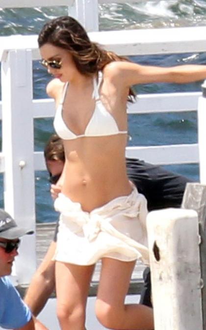 Miranda Kerr: Sydney Harbor Photo Shoot Sexy!