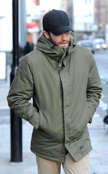 Jake Gyllenhaal's London Stroll