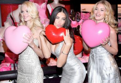 Lindsay Ellingson, Adriana Lima And Doutzen Kroes Celebrate Valentine's Day Without Me