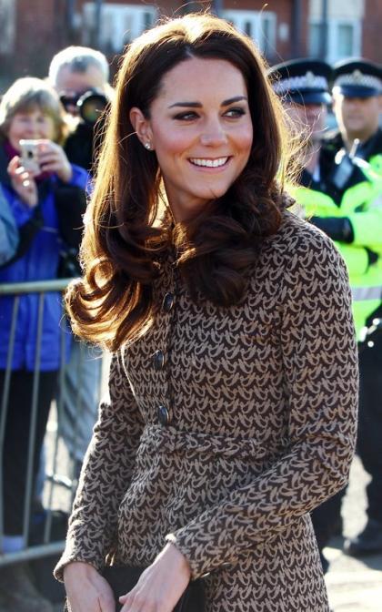 Duchess Catherine Brings The Art Room to Oxford Schools