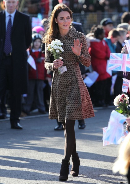 Duchess Kate wears brown Orla Kiely for an Oxford visit: adorable or tacky?