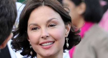 Ashley Judd's Face Looks Different