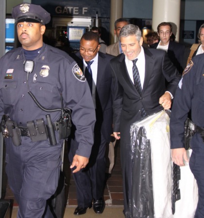 George Clooney just got arrested outside of the Sudanese embassy in DC