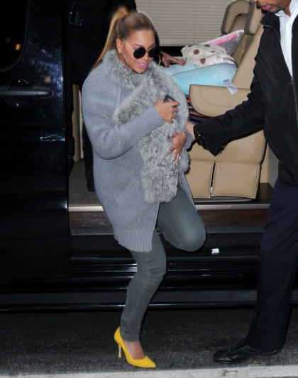 Beyonce & faux-fur-covered baby Blue Ivy make another outing in NYC
