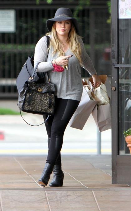 Hilary Duff Hits The Pump Station For Her 